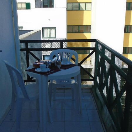 Apartamento Urb. Vila Nova, Lote 5 Armação de Pêra Exteriör bild